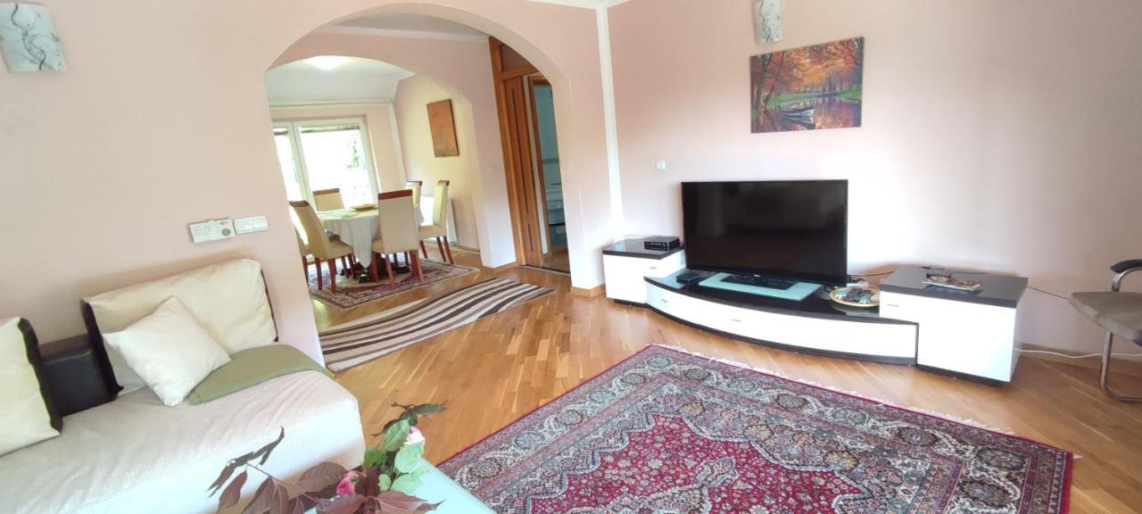 Villa Greenfield SJJ Eksteriør bilde